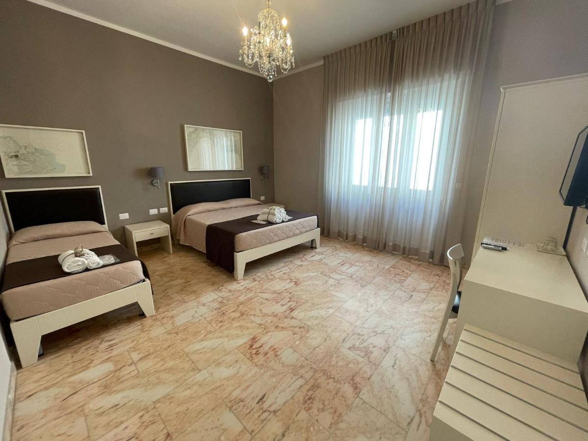 Faro Bianco Gallipoli - Suites & Apartments Eksteriør bilde