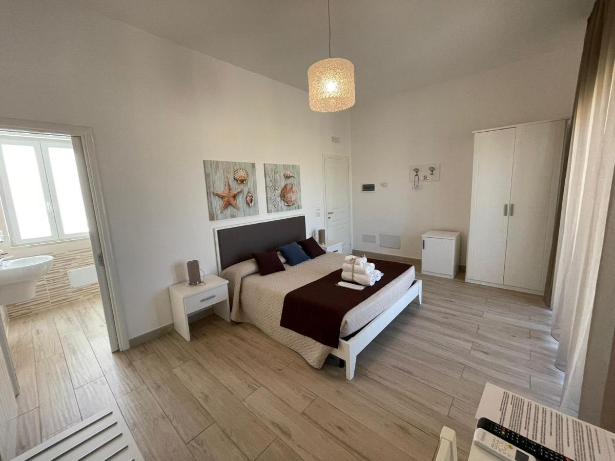 Faro Bianco Gallipoli - Suites & Apartments Eksteriør bilde